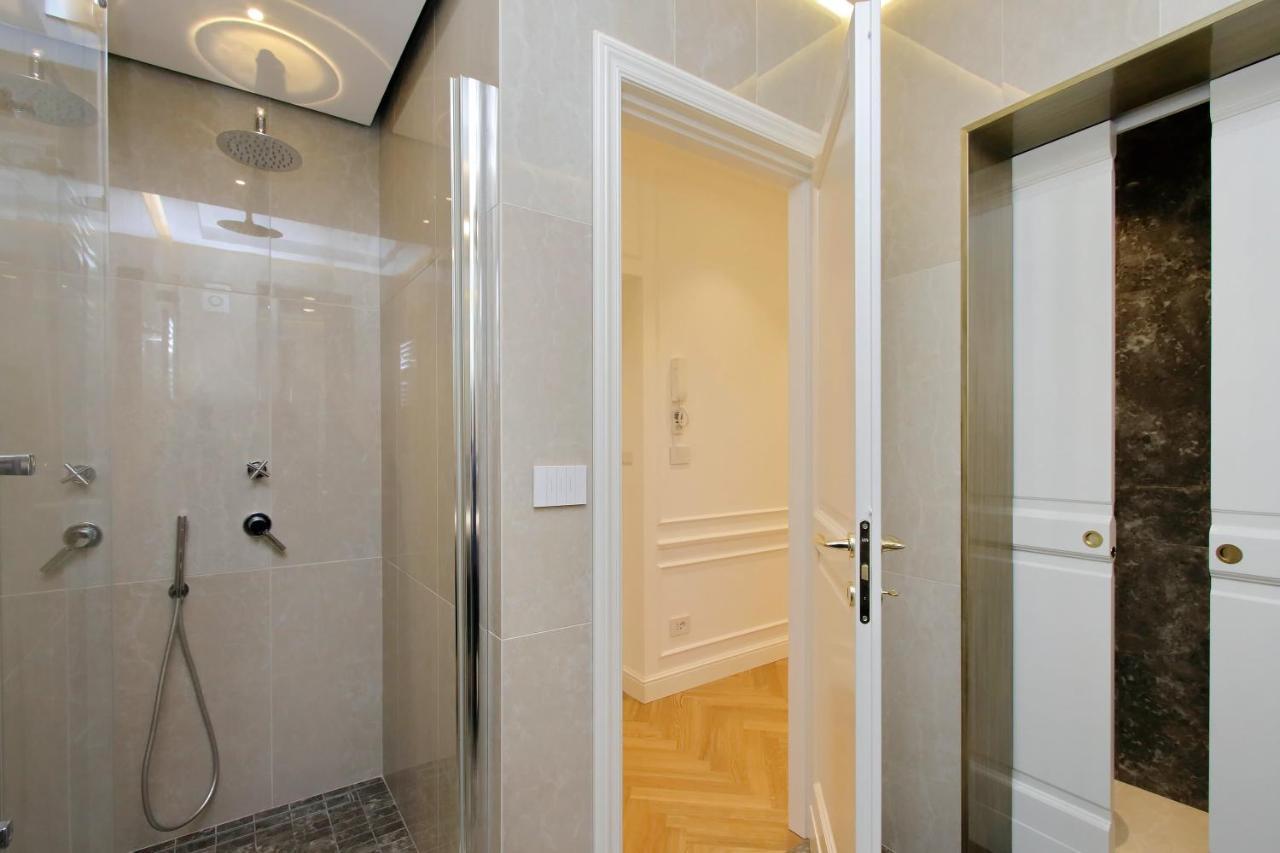 Domna Luxury 5* Roma